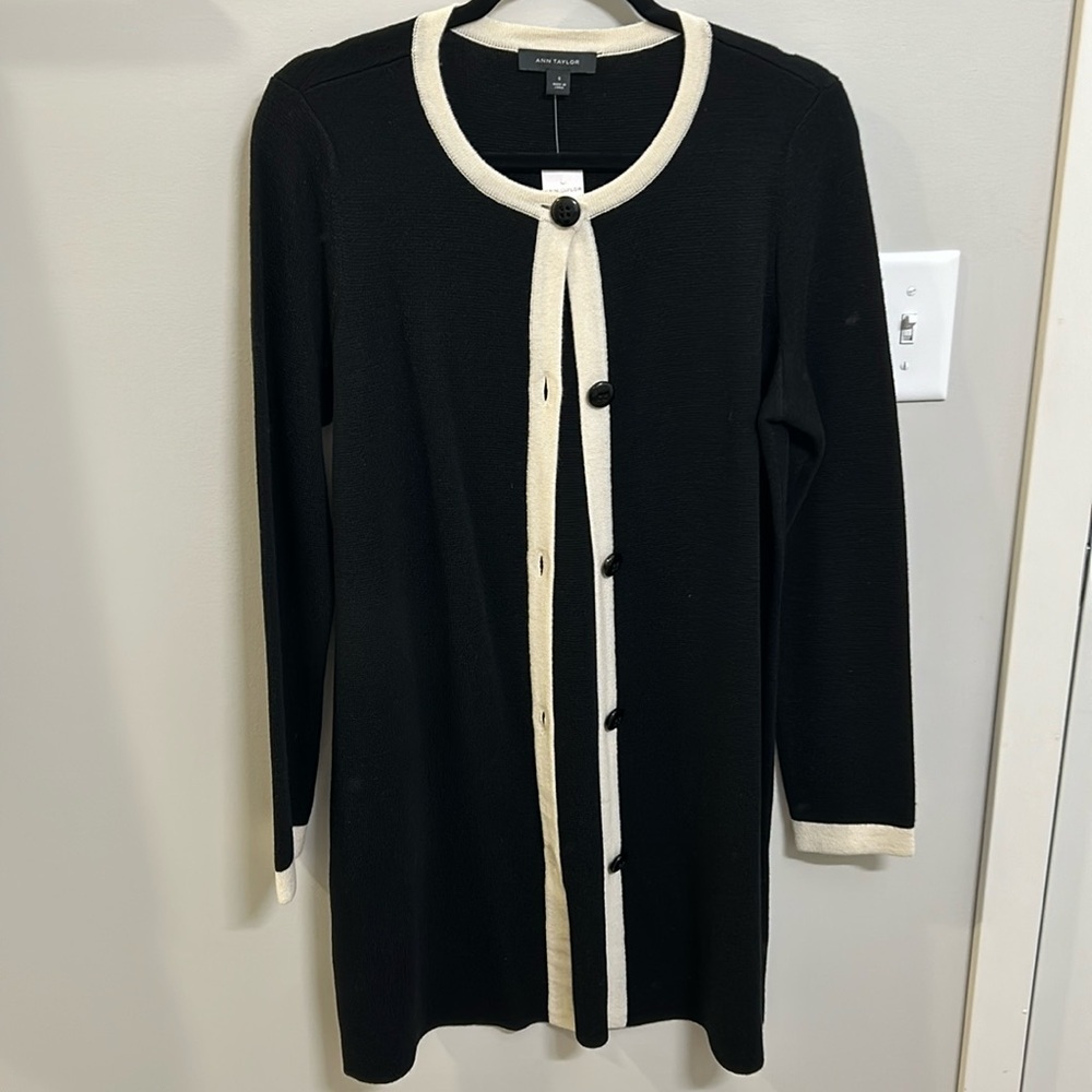 Ann Taylor Tipped Cardigan NWT